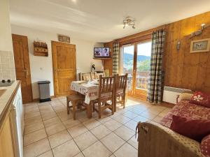 Appartements Spacieux 3 pieces a Praz-sur-Arly, balcon sud-ouest, garage, proche centre et remontees mecaniques - FR-1-603-16 : photos des chambres