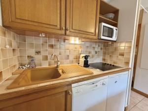 Appartements Charmant Studio Cabine a Praz-Sur-Arly, Ideal Pour 4 avec Parking, Proche Village et Remontees - FR-1-603-17 : photos des chambres