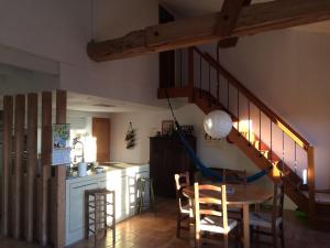 Maisons de vacances Stone house, terraced garden and pool : photos des chambres