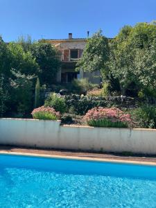 Maisons de vacances Stone house, terraced garden and pool : photos des chambres