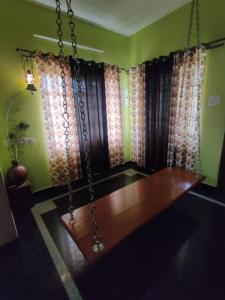 Marshals Den Near Isha Yoga