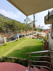 Marshals Den Near Isha Yoga