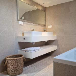 Villas Villa Rossa - Bord du lac - version XL : photos des chambres