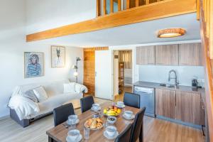 Duplex vue dégagée, garage, local à ski, wifi, 6 pers