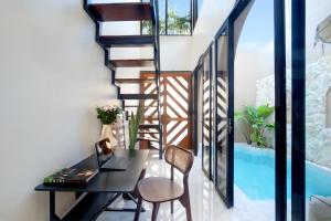 Ulu Luxury Loft 1BR with Romantic Bathtub near Melasti Beach