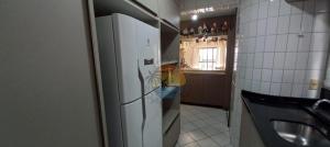 Apartamento com Vista Mar na Zona Central da Praia com 02 Dormitórios