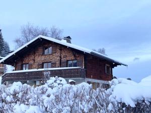 Chalets All-wood chalet in Haute-Savoie : photos des chambres