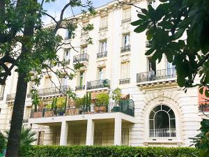 28 m2 Hypercenter studio Garden view Elevator