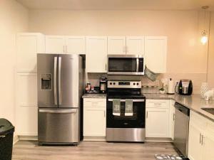 New! 1 Bed 1 Bath Medical Center NRG Area Middle of Everywhere