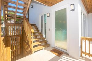 Comfy Sloth guest studio suite condo