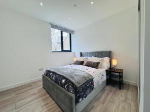 Ash Residence Flat C