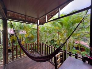 Hotel Heliconias Nature Inn & Hot Springs