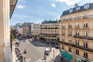 Luxury 1 BR apartment 700ft2 MontorgueilLesHalles