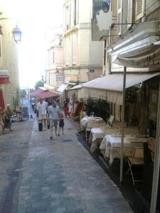 PROMO! Studio, Plein Center, Vieux Port, 200 m des plages