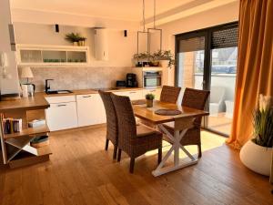 Sea Pearl by Gardenia