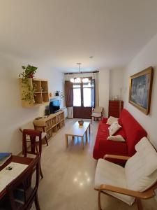 4 balconies house, central and near the Alhambra