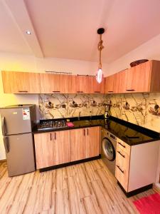 Visit Chamal - Zaphir