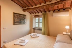 Borghetto Gaddini - Gli Inglesi Deluxe Apartment - Panoramic view and pool