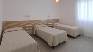 Spacious family apartment near the beach