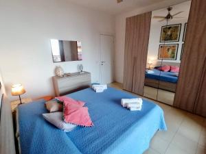 Sulla spiaggia di Letojanni