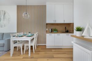 Apartament 3MOLA Ku Morzu - Basen, Balkon oraz Prywatny Taras na dachu, Free Parking, 150 metrów do Morza