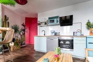 Appartements La Caliente love room glamour balneo en duo : photos des chambres