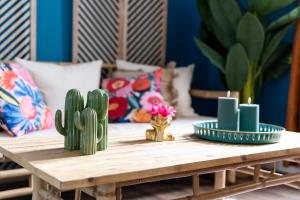 Appartements La Caliente love room glamour balneo en duo : photos des chambres