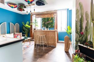 Appartements La Caliente love room glamour balneo en duo : photos des chambres