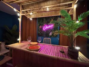 Appartements La Caliente love room glamour balneo en duo : photos des chambres