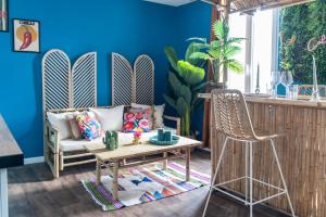 Appartements La Caliente love room glamour balneo en duo : photos des chambres