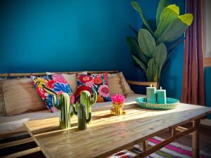 Appartements La Caliente love room glamour balneo en duo : photos des chambres