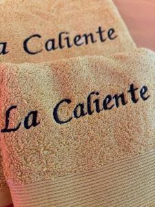 Appartements La Caliente love room glamour balneo en duo : photos des chambres