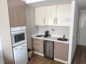 Apartamento Estudio en Chinasol Primera Línea Playa San Cristóbal