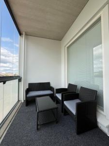 Quiet home in center WiFi, parking, balcony