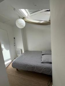 Grand studio rdc au calme, centre ville prox Cathédrale