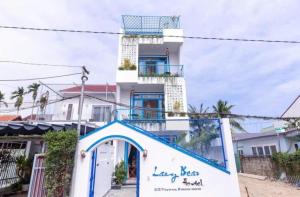 Lazy Bear Villa By The Little Hoi An