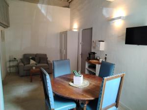 Gites Torreillans - Nid douillet - Gite bleu