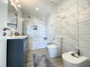 Endless Holiday 2 Bedroom Apartment Lido