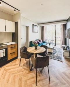 Agape Apartment On park Century
