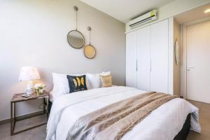 UNIXX Panoramic Seaview Suite