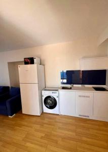 Комфортная квартира Orbi