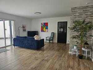 Jolie maison neuve avec piscine