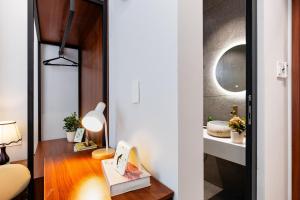 NEW 5BRs 5WC on BUI VIEN street with ELEVATOR