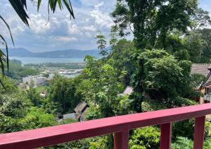 Amazing Seaview 2-Bedroom House in Patong