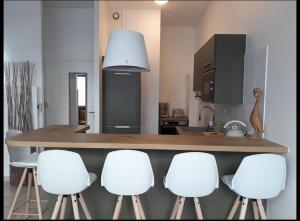 Chez Effat et Marie T A C 3