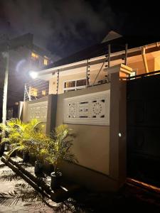 1 BR Home Entire Rental Unit