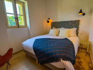 Maisons de vacances Villa de vacances a Gordes avec piscine, La Bastide de Lea : photos des chambres