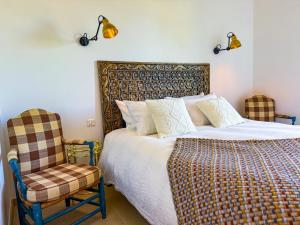 Maisons de vacances Villa de vacances a Gordes avec piscine, La Bastide de Lea : photos des chambres