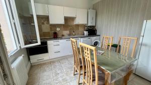 Spacieux appartement, terrasse, jardin, proche plage