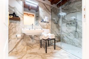 Hotel D H Lawrence img55